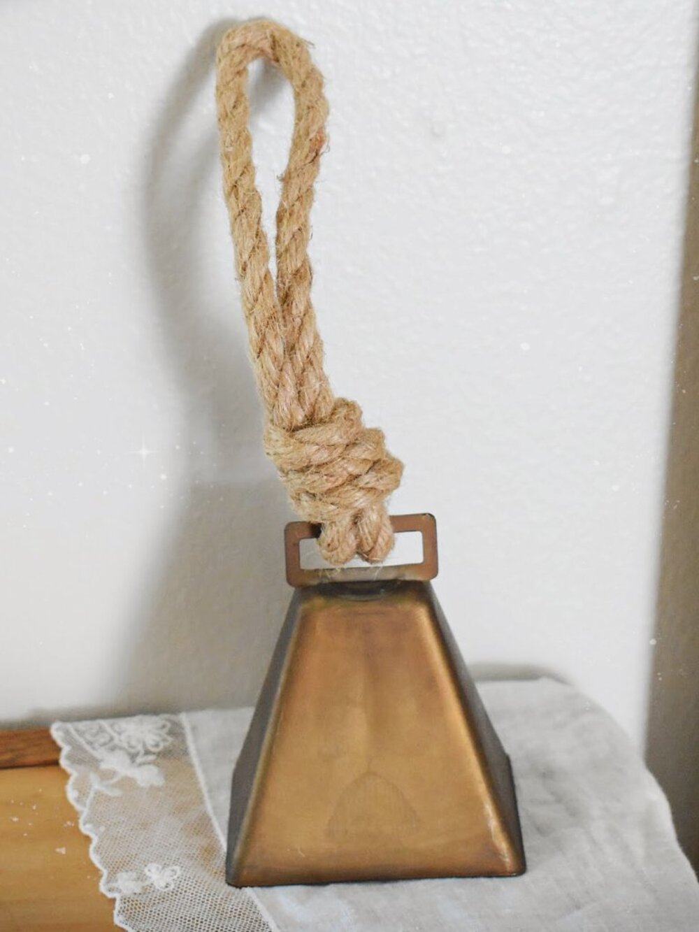 Vintage Rustic Country Farmhouse Bronze Colored Metal Cowbell on Rope Decor